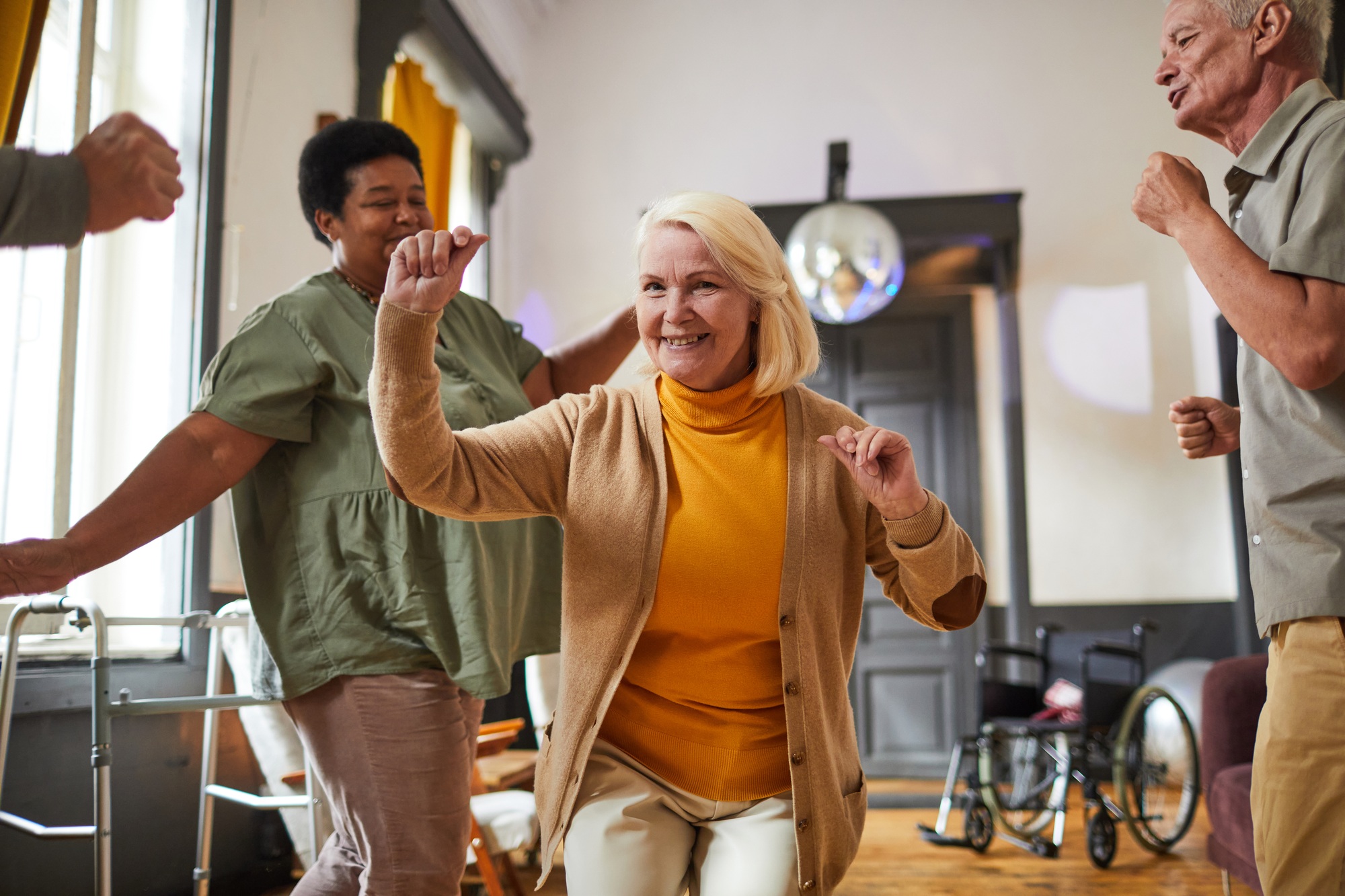 Happy Seniors Dancing after a successful Medicare advantage enrollment